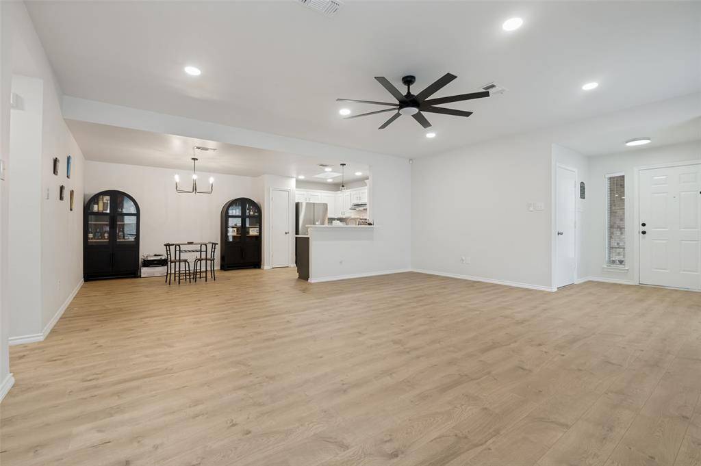 617 Alabaster Place, Cedar Hill, TX 75104