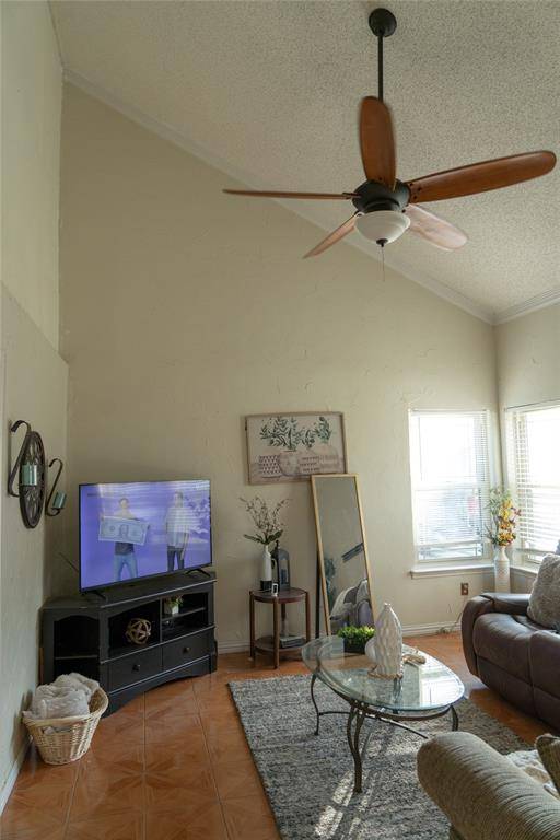 2521 Channing Drive, Grand Prairie, TX 75052