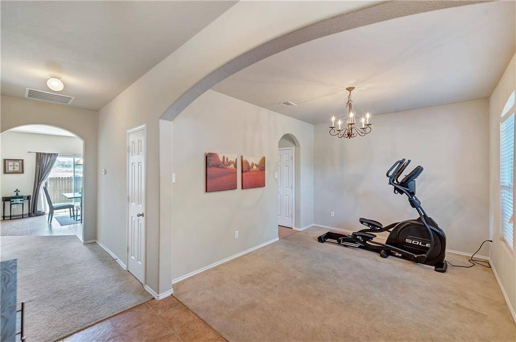 5000 Del Rey Circle, Denton, TX 76208