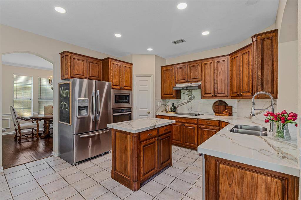 2045 Hillcroft Drive, Rockwall, TX 75087