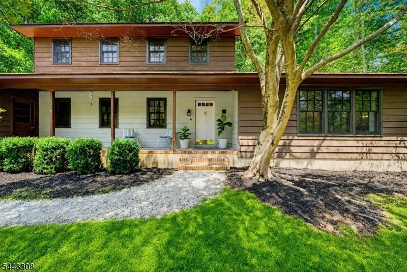 32 Cherryville Hollow Rd, Raritan Twp., NJ 08822