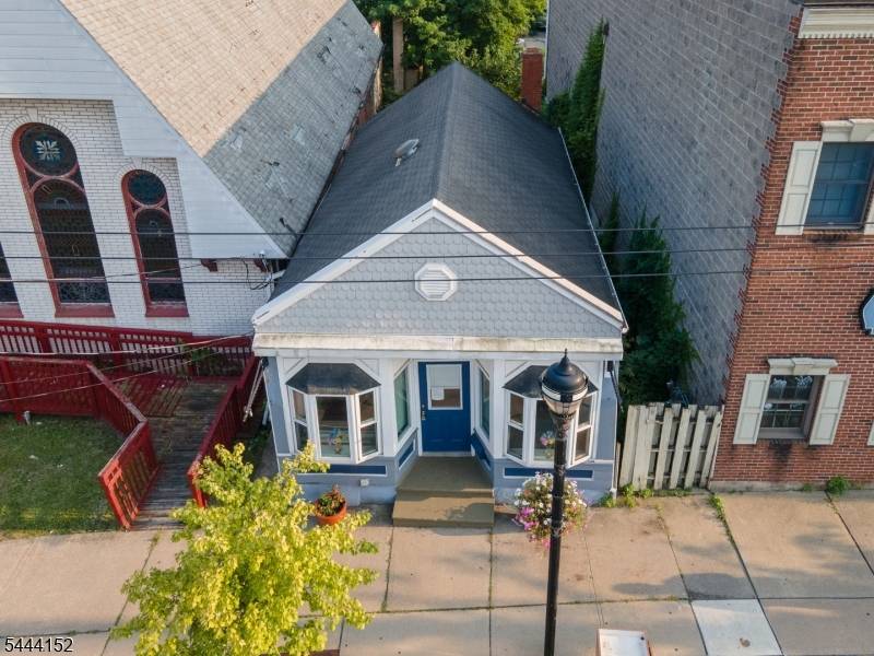 324 S Main St, Phillipsburg Town, NJ 08865