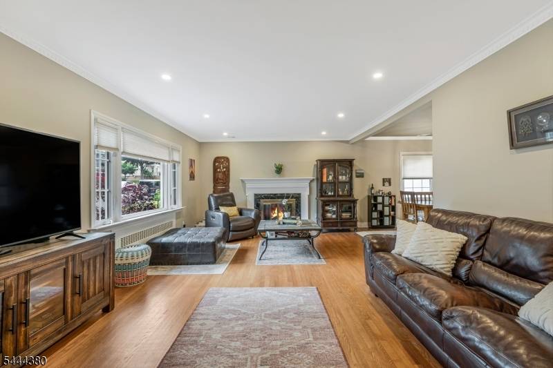 307 Minute Arms Rd, Union Twp., NJ 07083