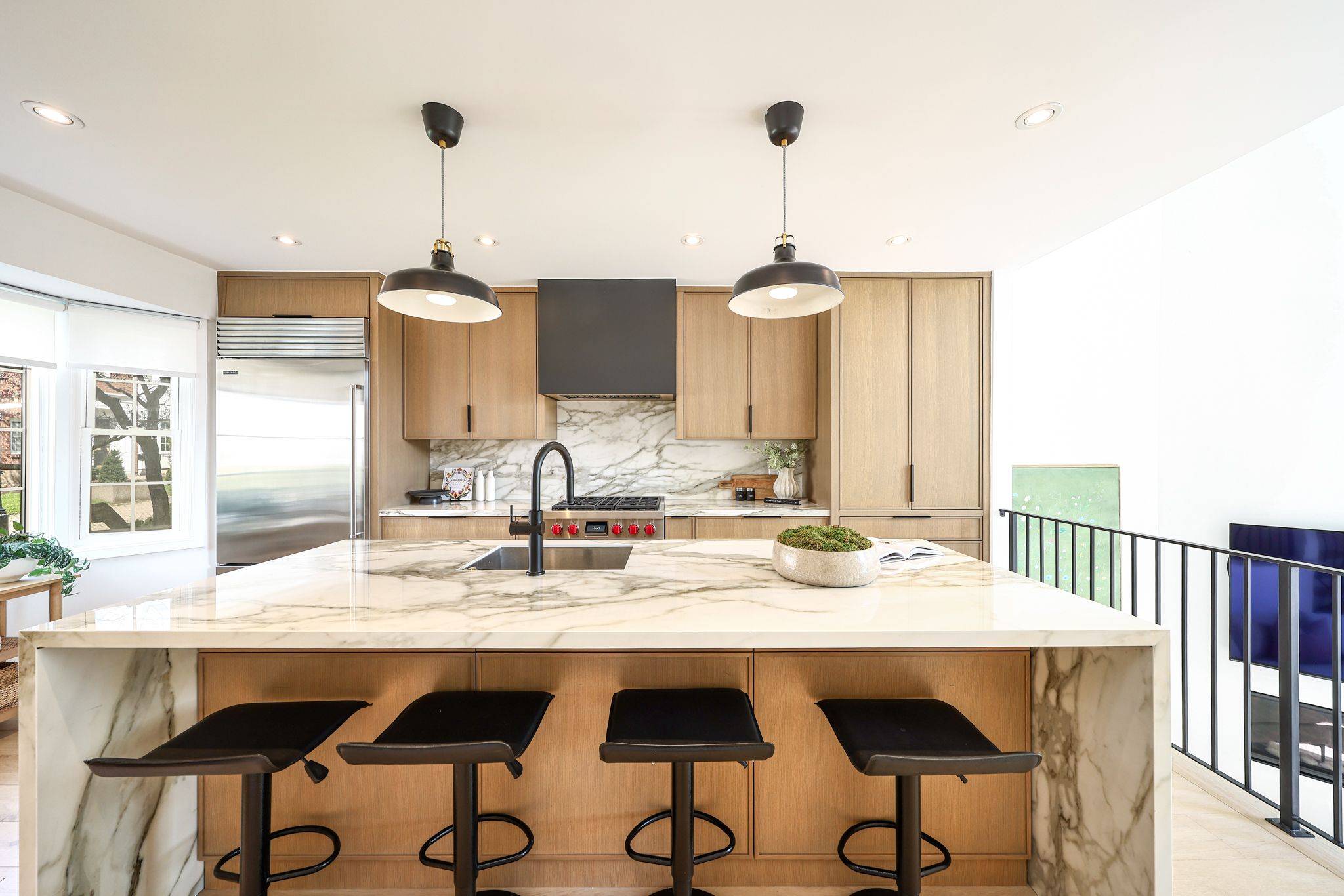 240 Broadway AVE #22, Toronto C10, ON M4P 1V9