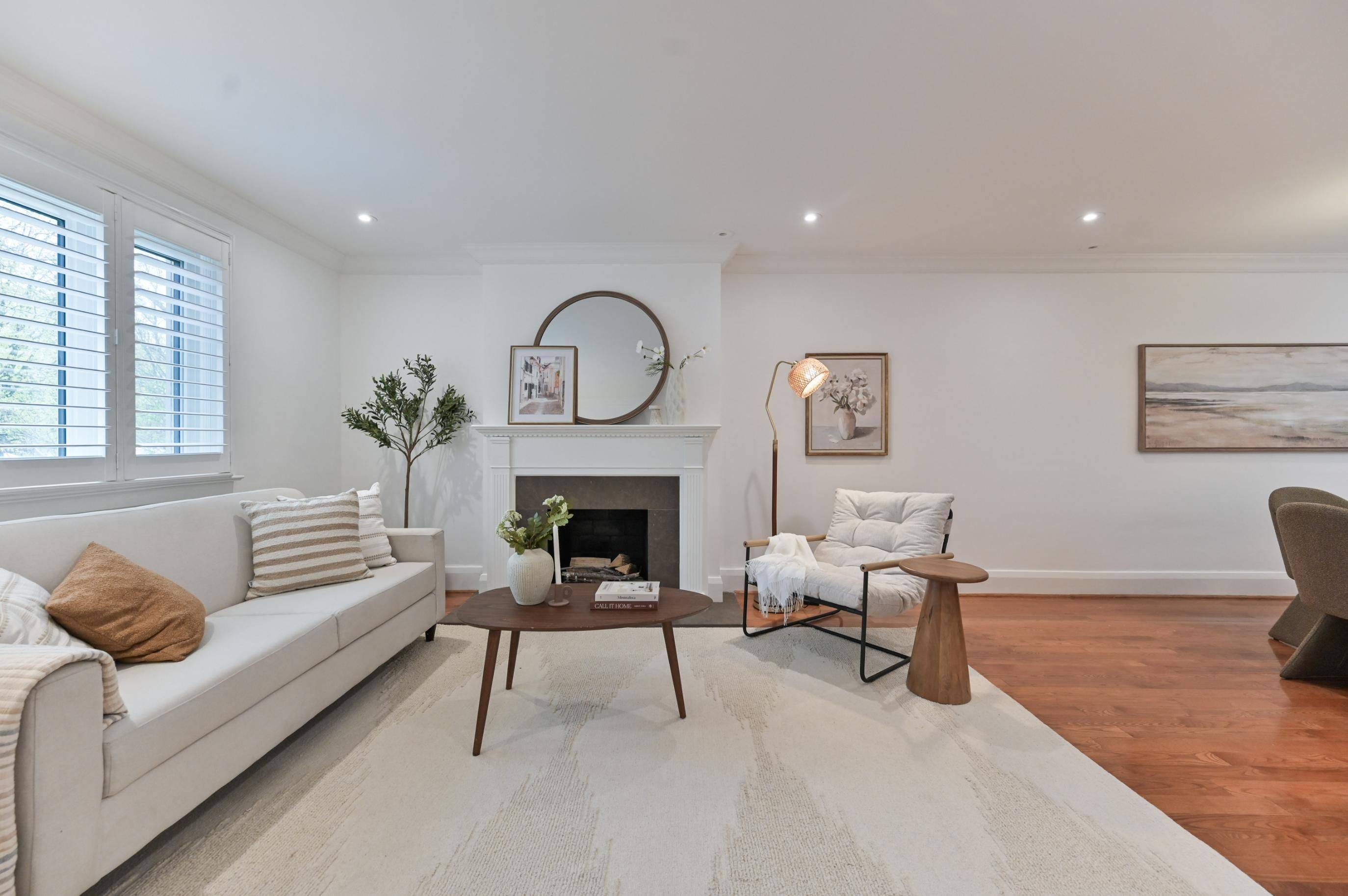 168 Moore AVE, Toronto C09, ON M4T 1V8