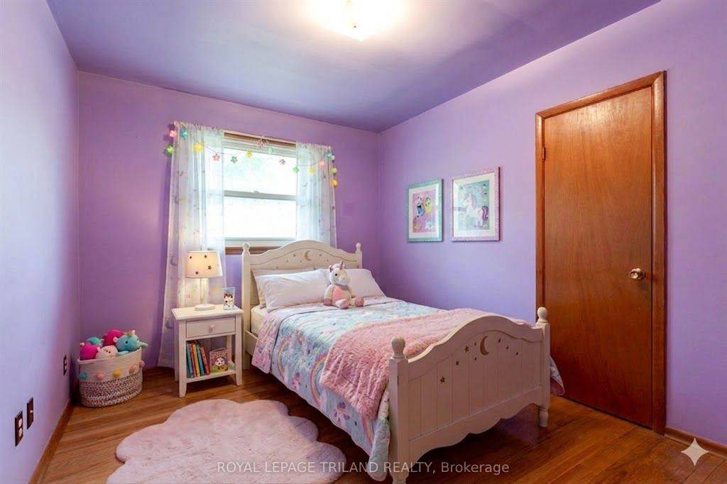 87 Arcadia CRES, London East, ON N5W 1P5