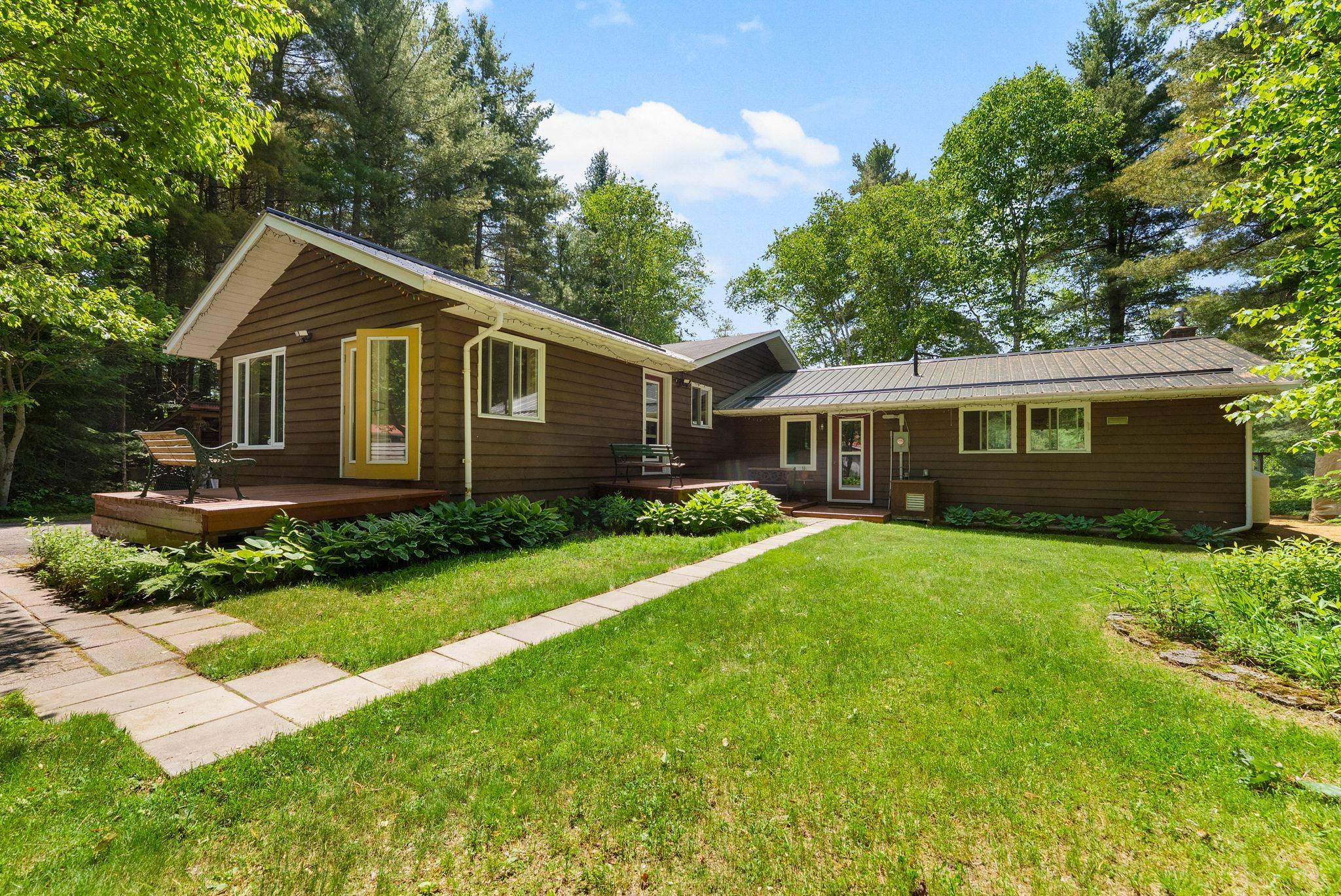 618 River RD, Hastings Highlands, ON K0J 1B0