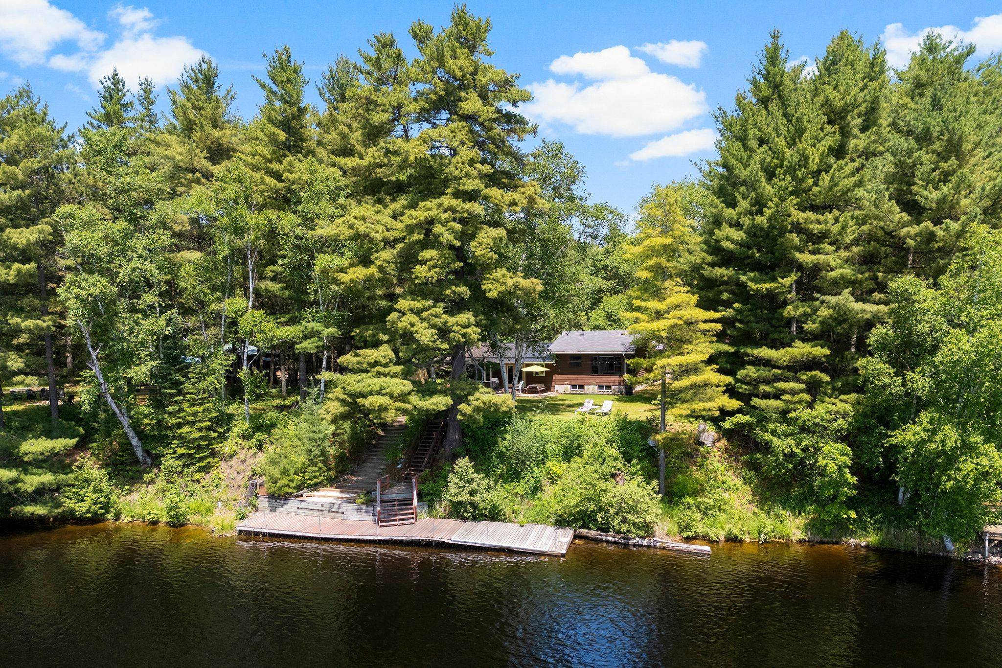 618 River RD, Hastings Highlands, ON K0J 1B0