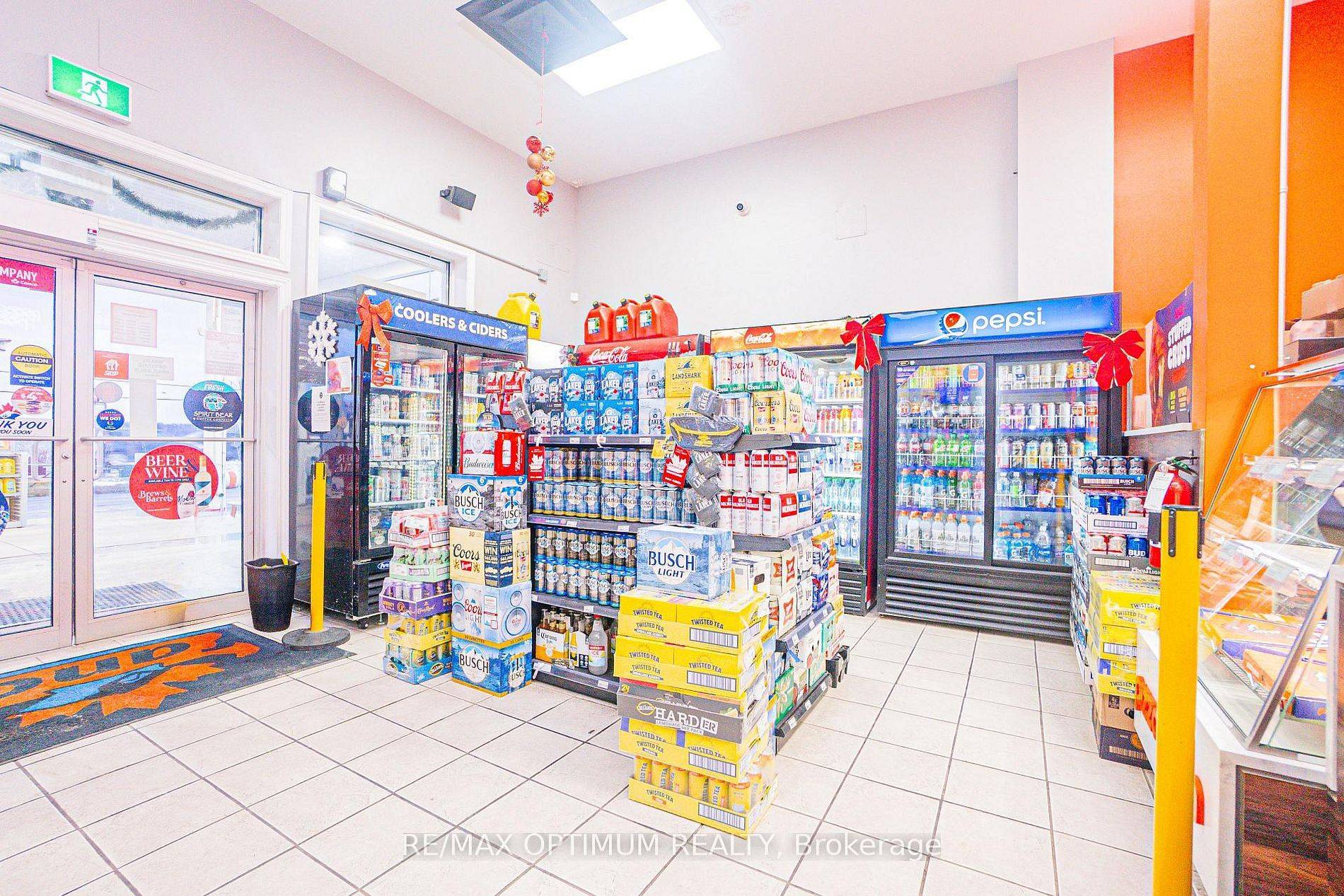 10075 Sunset RD, Southwold, ON N5P 3T2