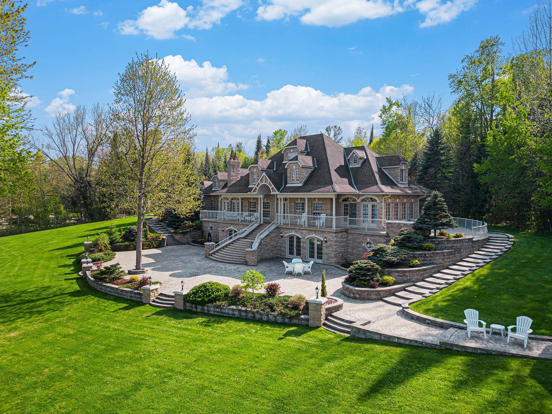 445 BALMER BAY RD, Laurentian Hills, ON K0J 1P0