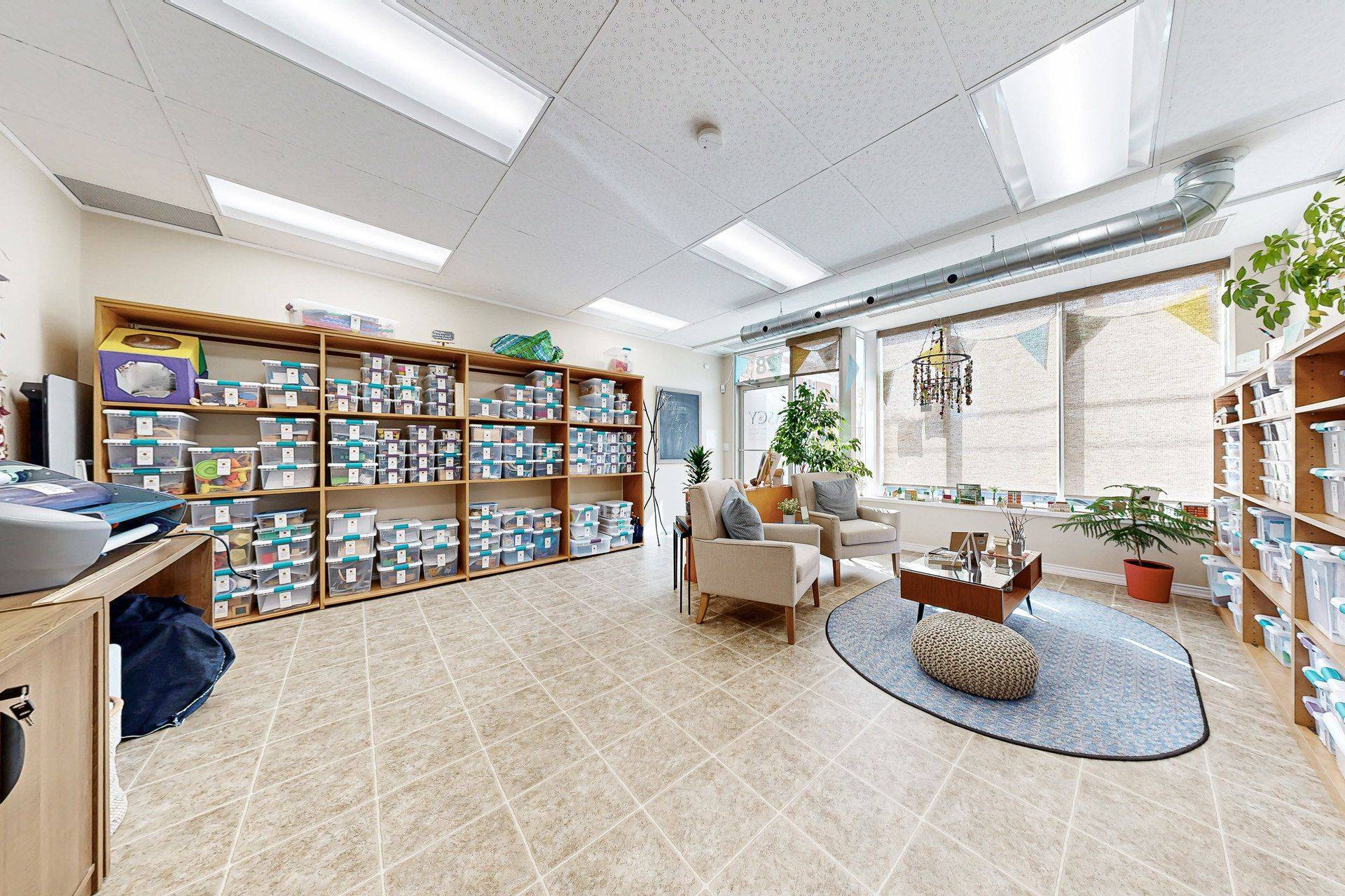 28-30 King ST W, Haldimand, ON N0A 1H0