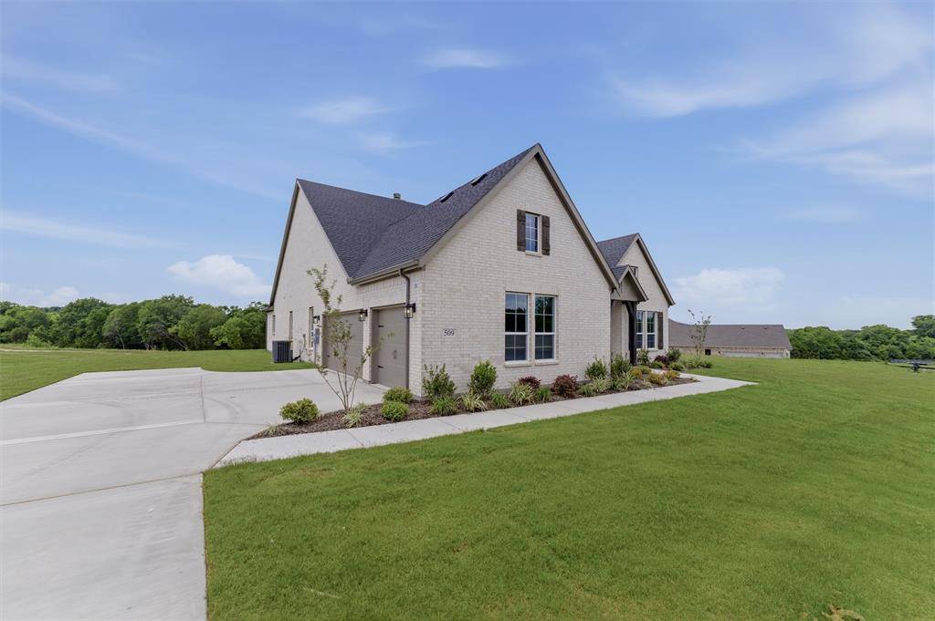 509 Lantana Drive, Weatherford, TX 76085