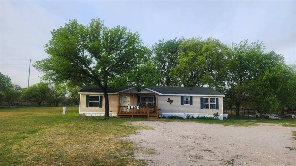 7241 S I-45 Road, Alma, TX 75119