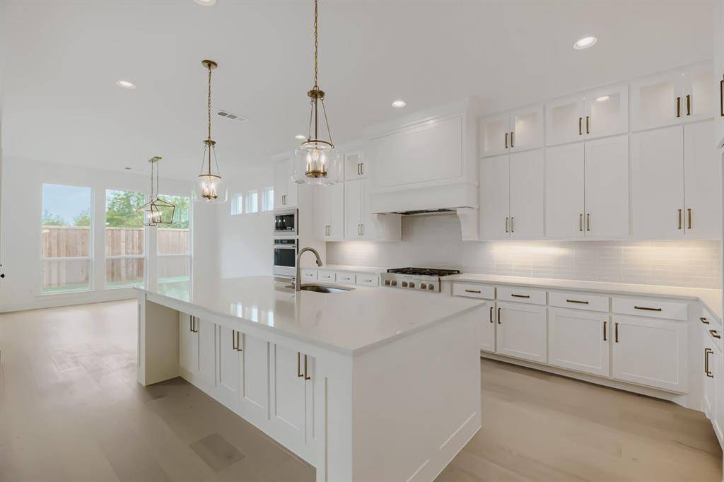 611 Falls Drive, Prosper, TX 75078