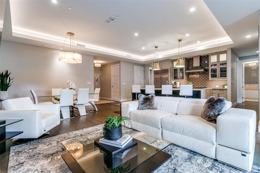 350 Central Avenue #206, Southlake, TX 76092
