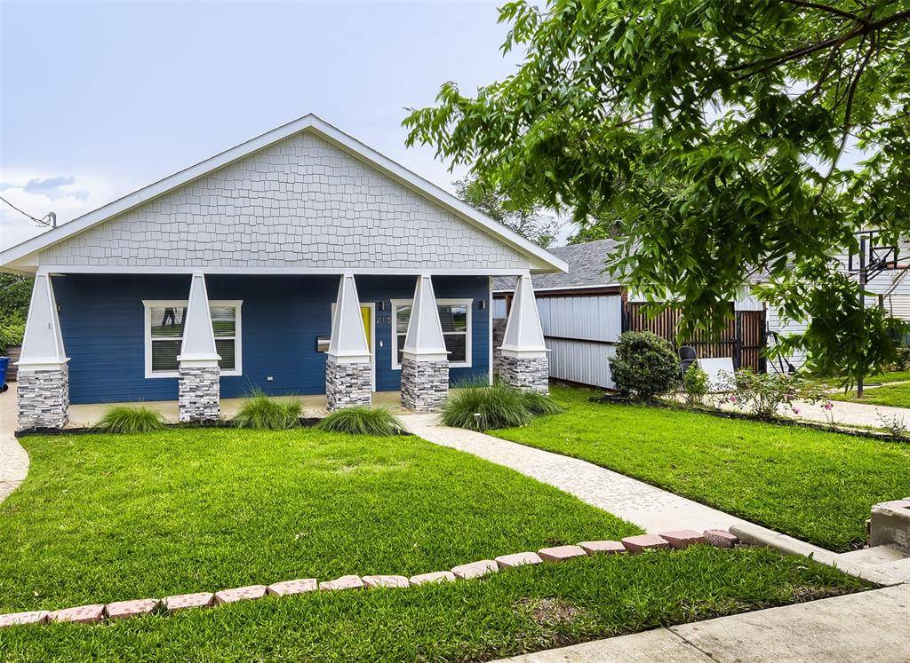 210 W Oak Street, Mansfield, TX 76063