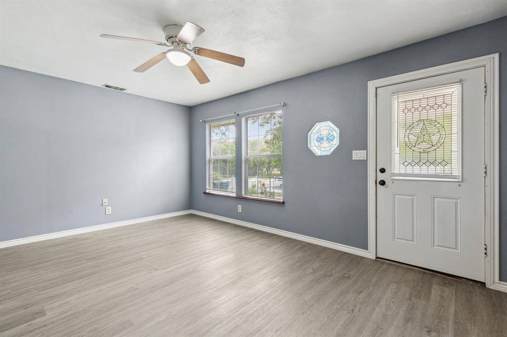 1424 Knight Street, Denton, TX 76205
