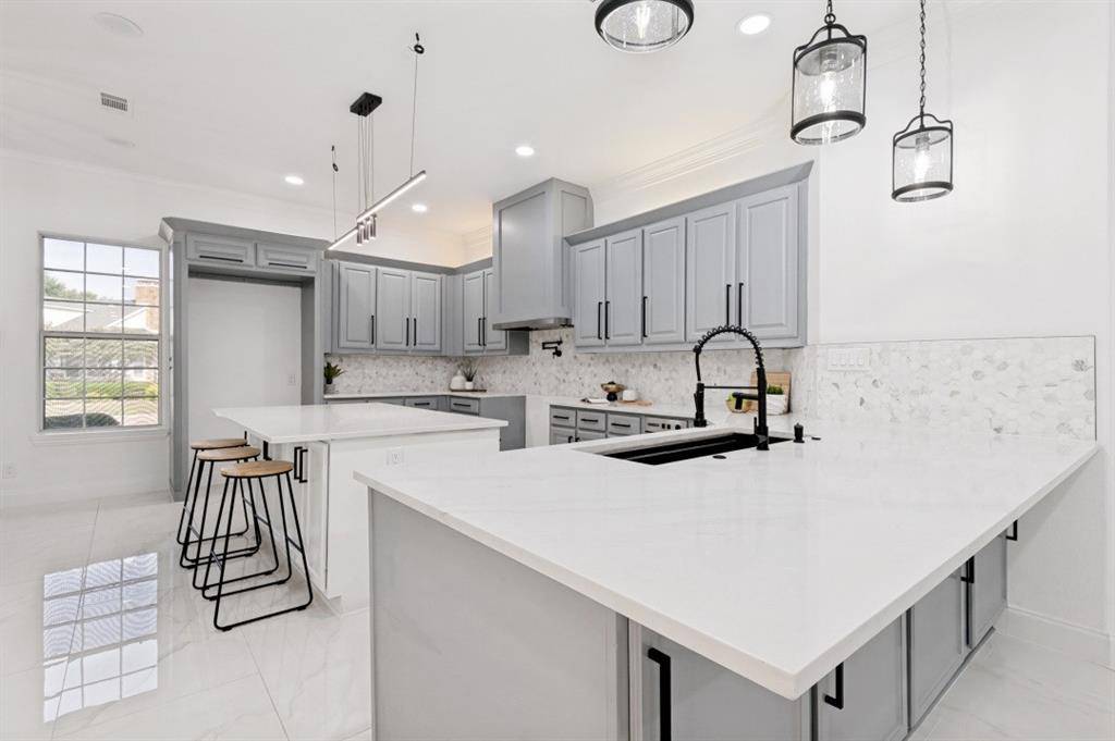 1813 Countryside, Carrollton, TX 75007