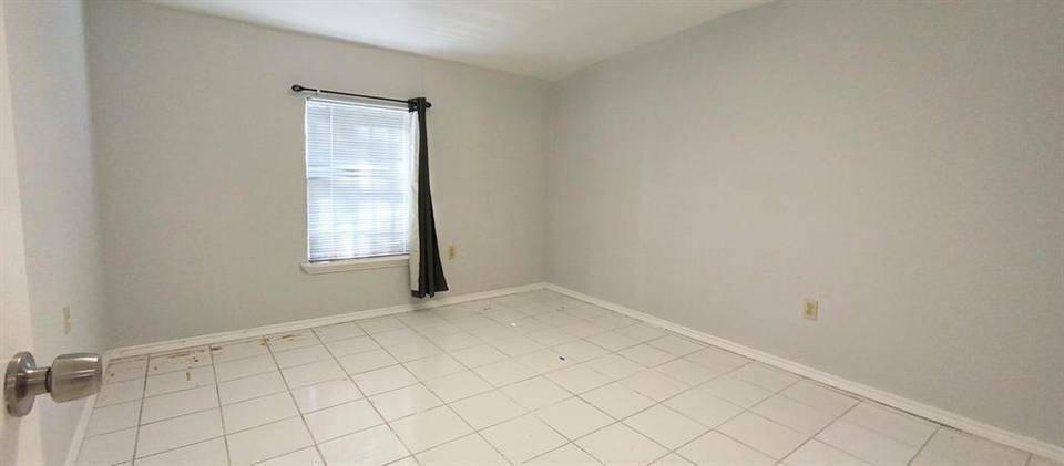 1113 Maydelle Lane, Garland, TX 75042
