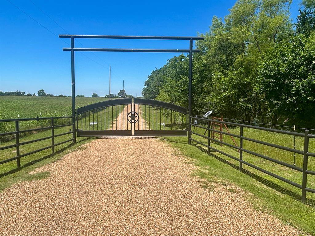 7899 County Road 623, Farmersville, TX 75442