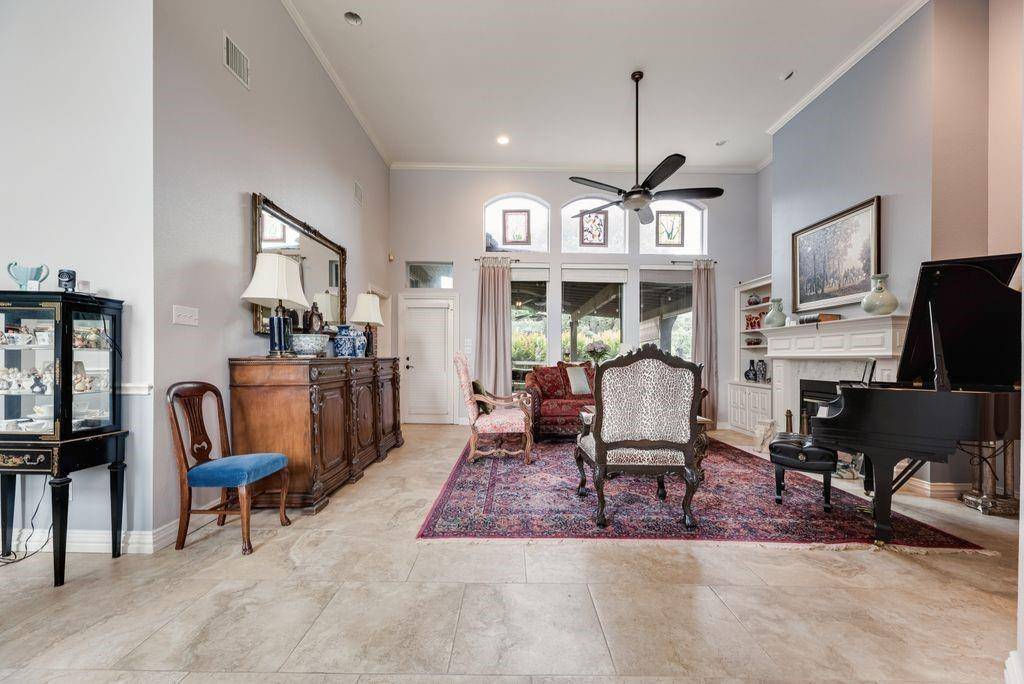 2601 Highland Meadow Drive, Colleyville, TX 76034