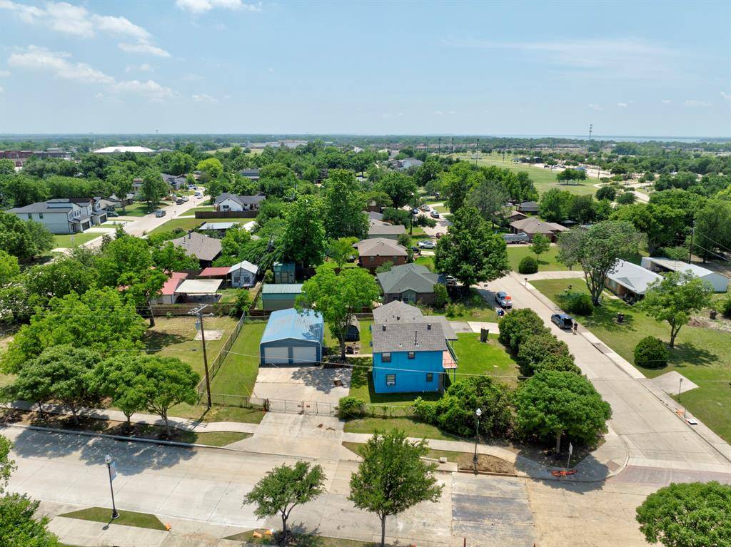 236 W Park Street, Little Elm, TX 75068