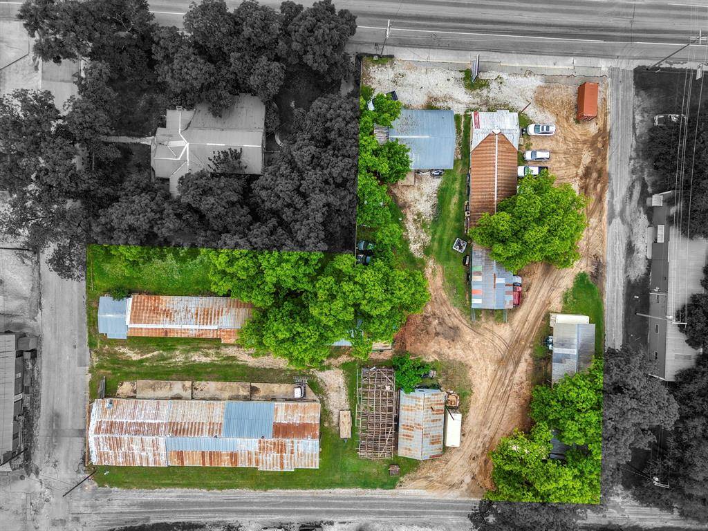 214 N High Street, San Saba, TX 76877