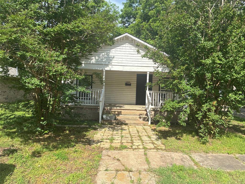 1104 15th Street SE, Paris, TX 75460