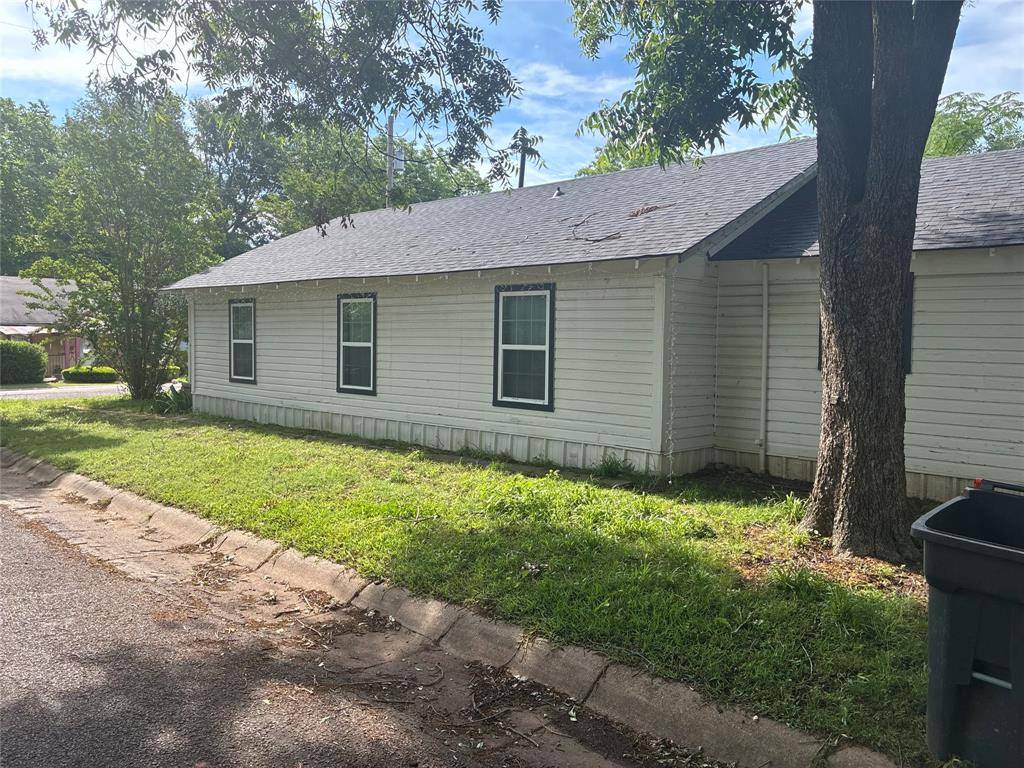 1104 15th Street SE, Paris, TX 75460