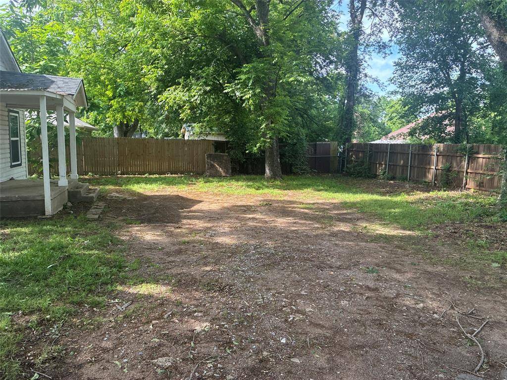 1104 15th Street SE, Paris, TX 75460