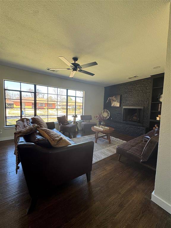 2622 Wynnewood Drive, Dallas, TX 75224