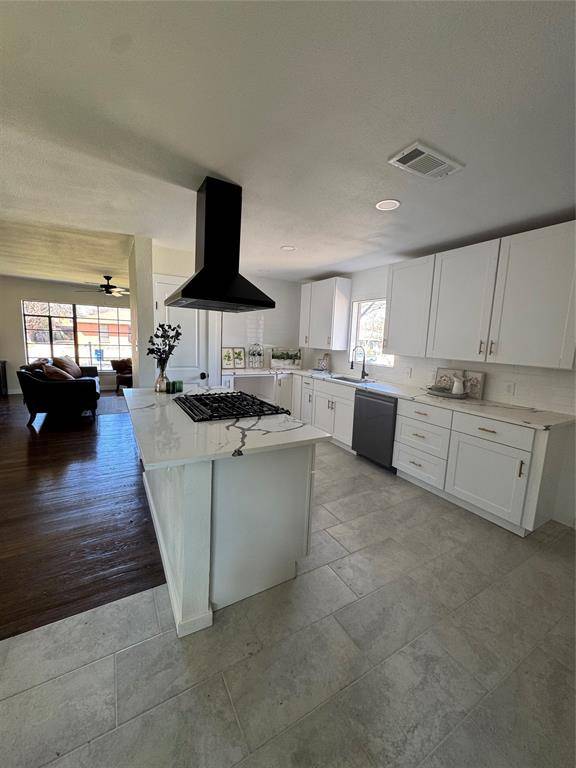 2622 Wynnewood Drive, Dallas, TX 75224