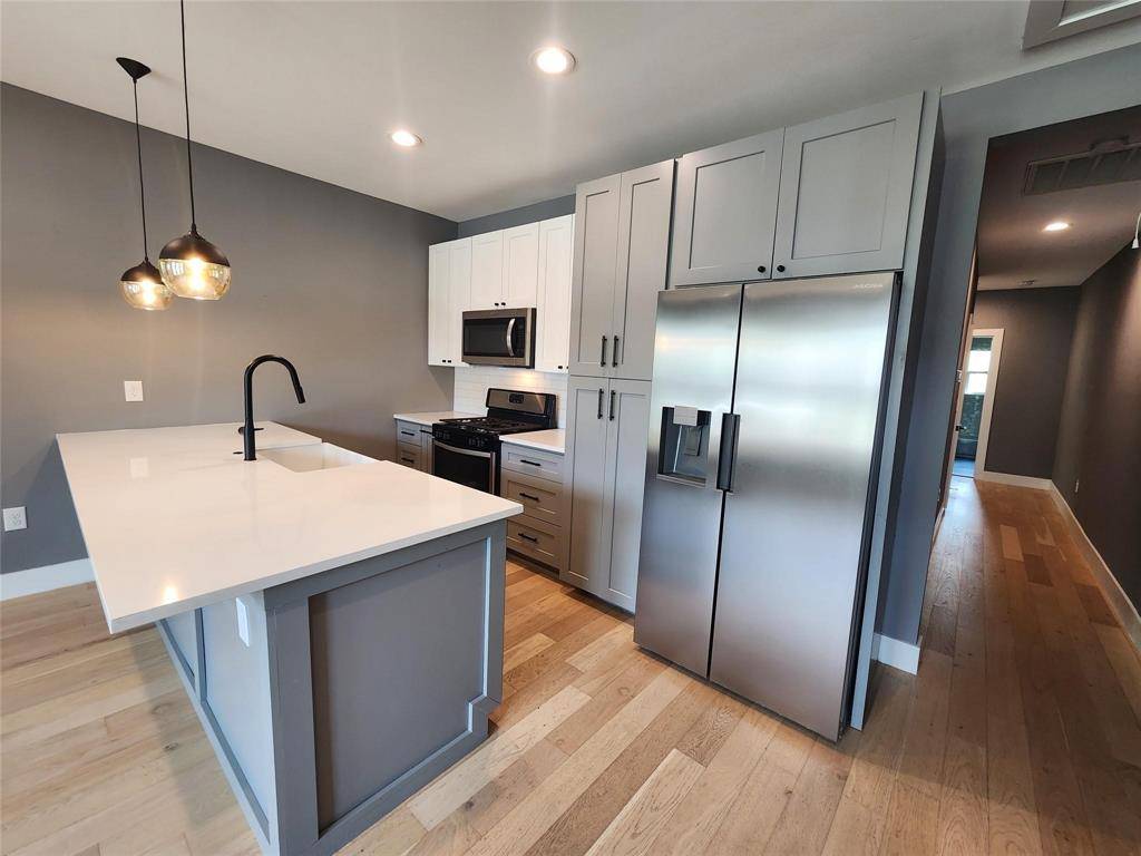 208 N Waverly Drive #206-208, Dallas, TX 75208