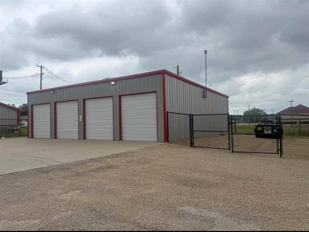 8040 Rendon Bloodworth Road, Mansfield, TX 76063