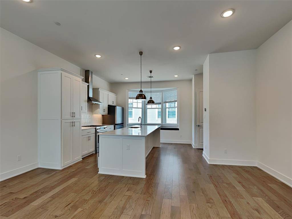 645 N Tyler Street #302, Dallas, TX 75208