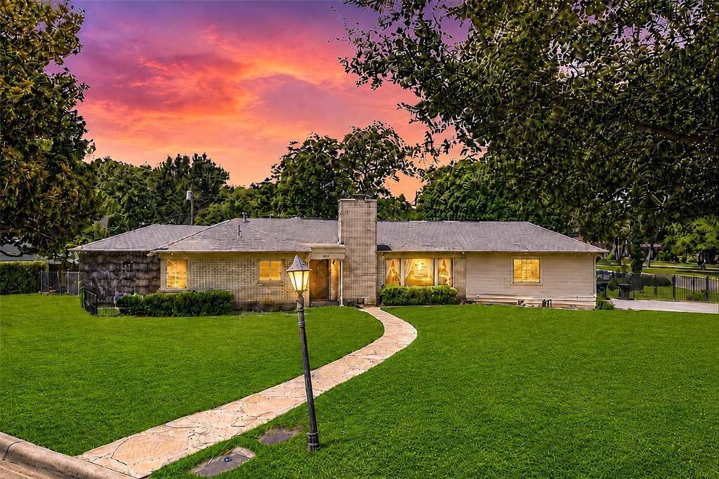 2600 Colonial Parkway, Fort Worth, TX 76109
