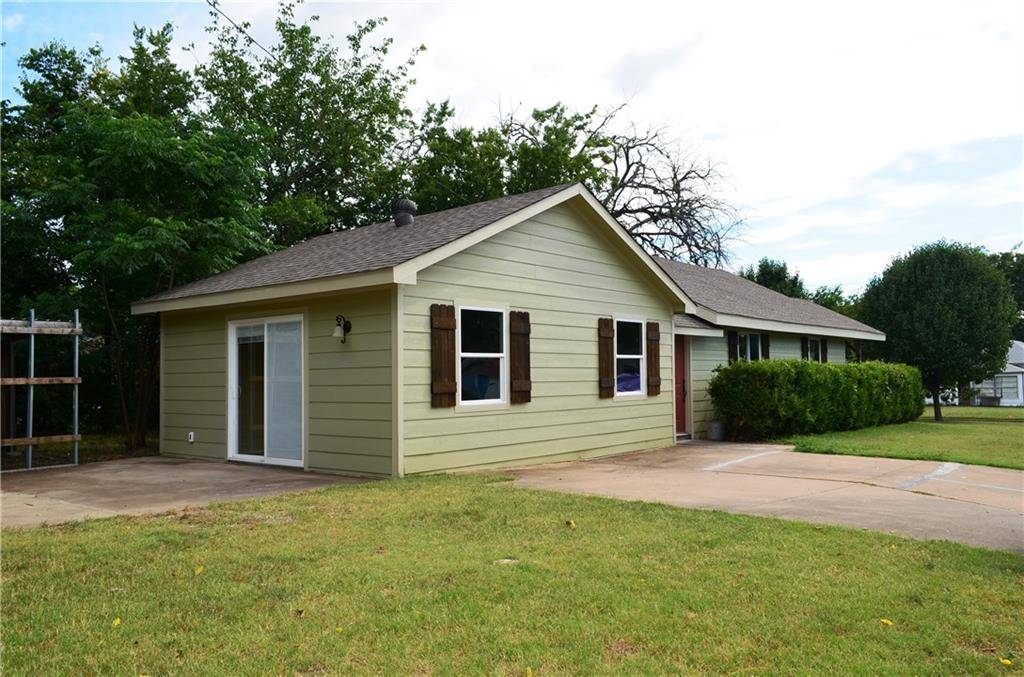 1421 N Cleveland Avenue, Sherman, TX 75090