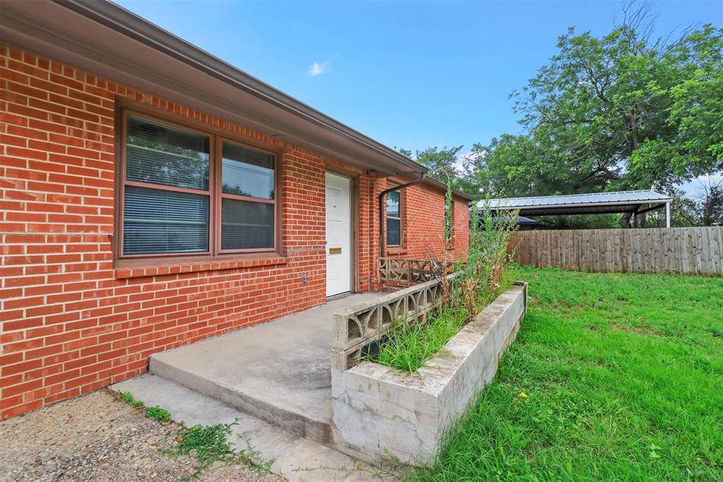 2116 Andover Street, Fort Worth, TX 76114