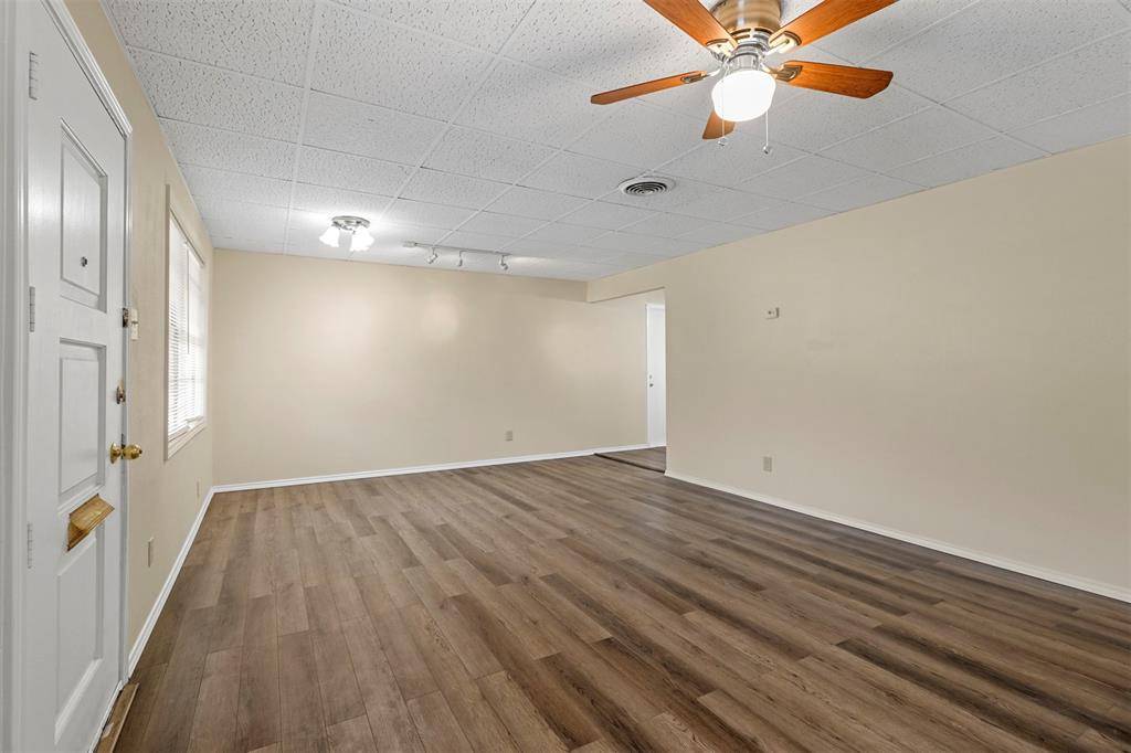 2116 Andover Street, Fort Worth, TX 76114