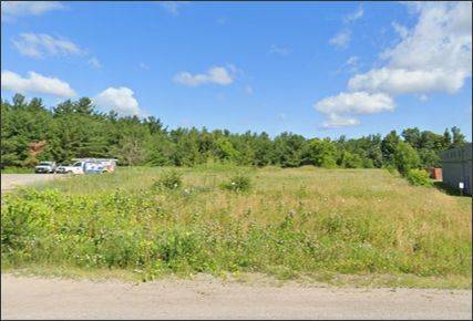 44 Hooper RD, Barrie, ON L4N 8Z9
