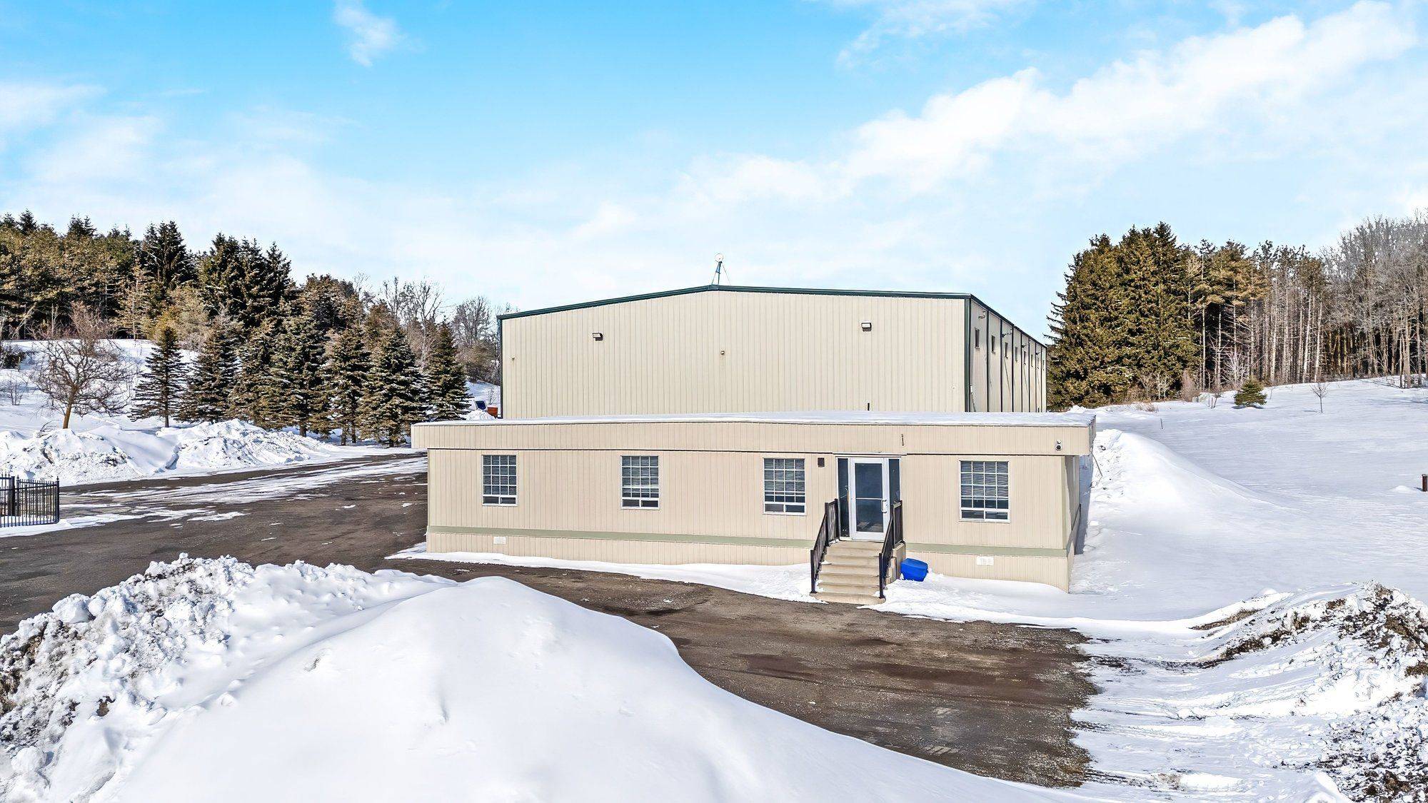 20383 Hurontario ST, Caledon, ON L7K 1W8