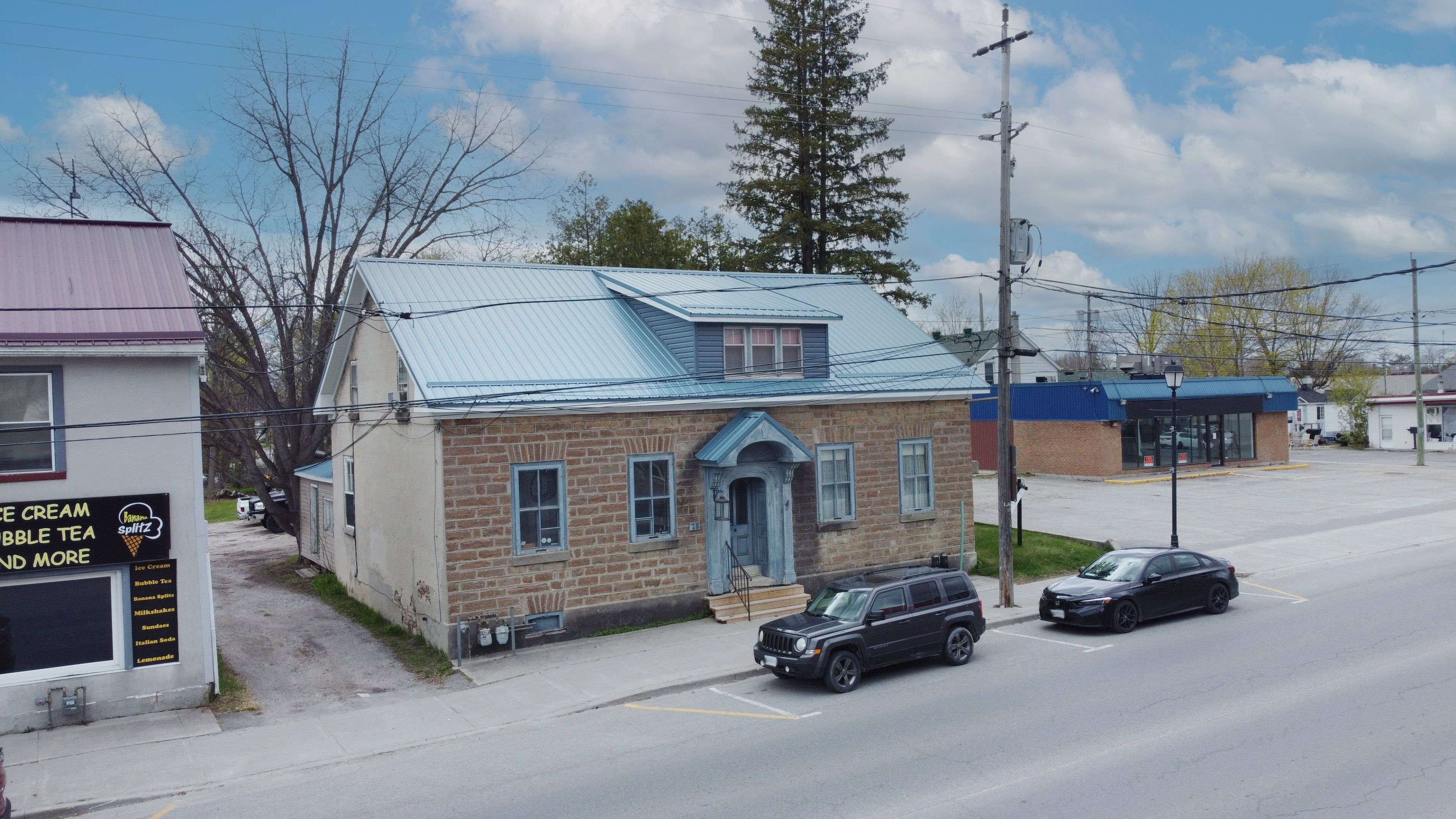28 Wilson ST W, Perth, ON K7H 2M9