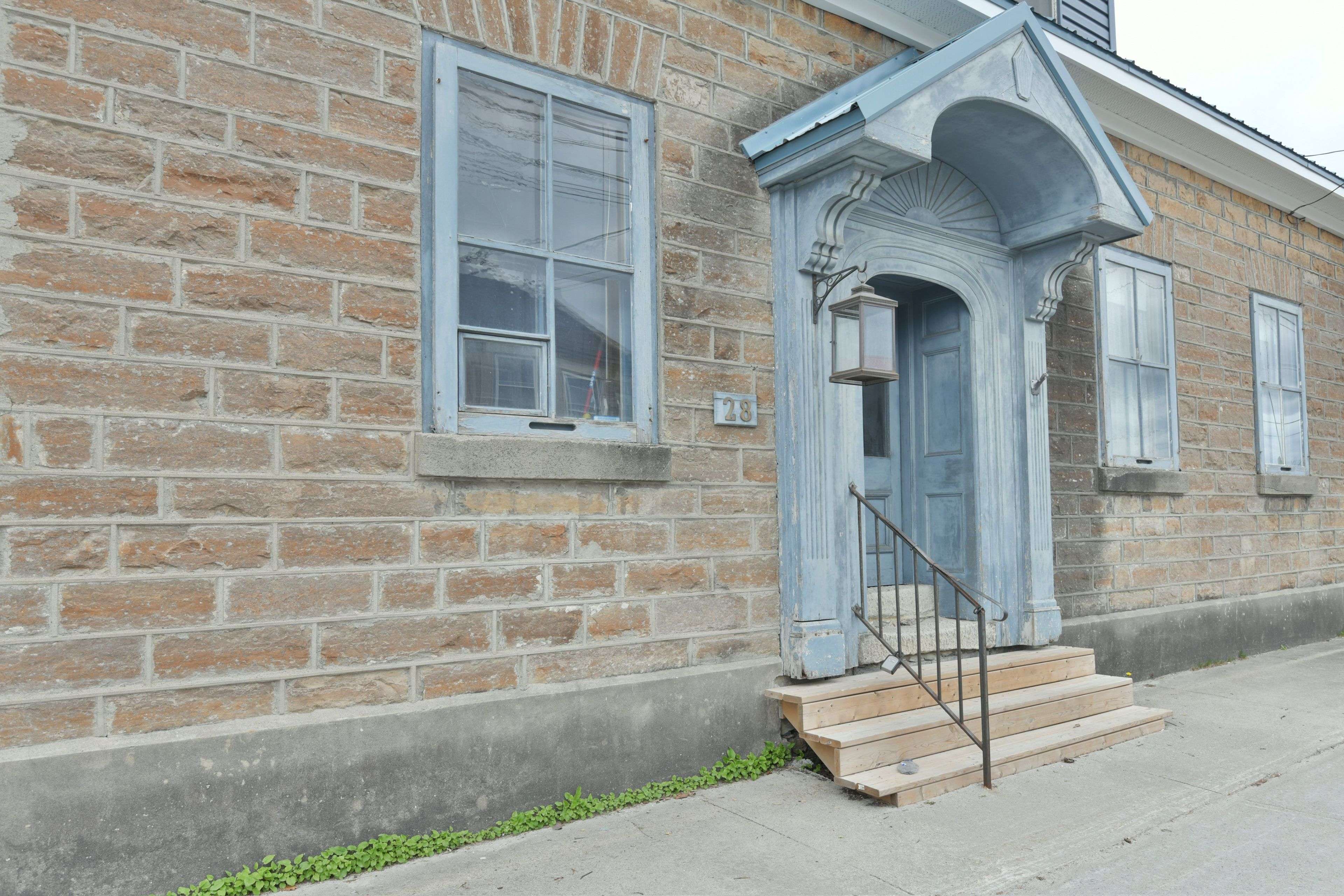 28 Wilson ST W, Perth, ON K7H 2M9