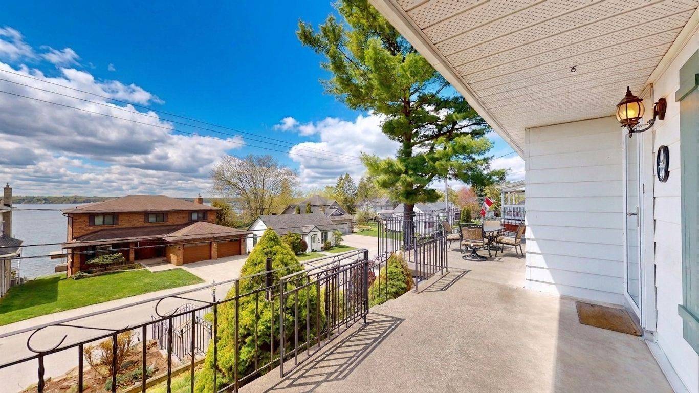 40 Jessie ST, Brockville, ON K6V 3M8