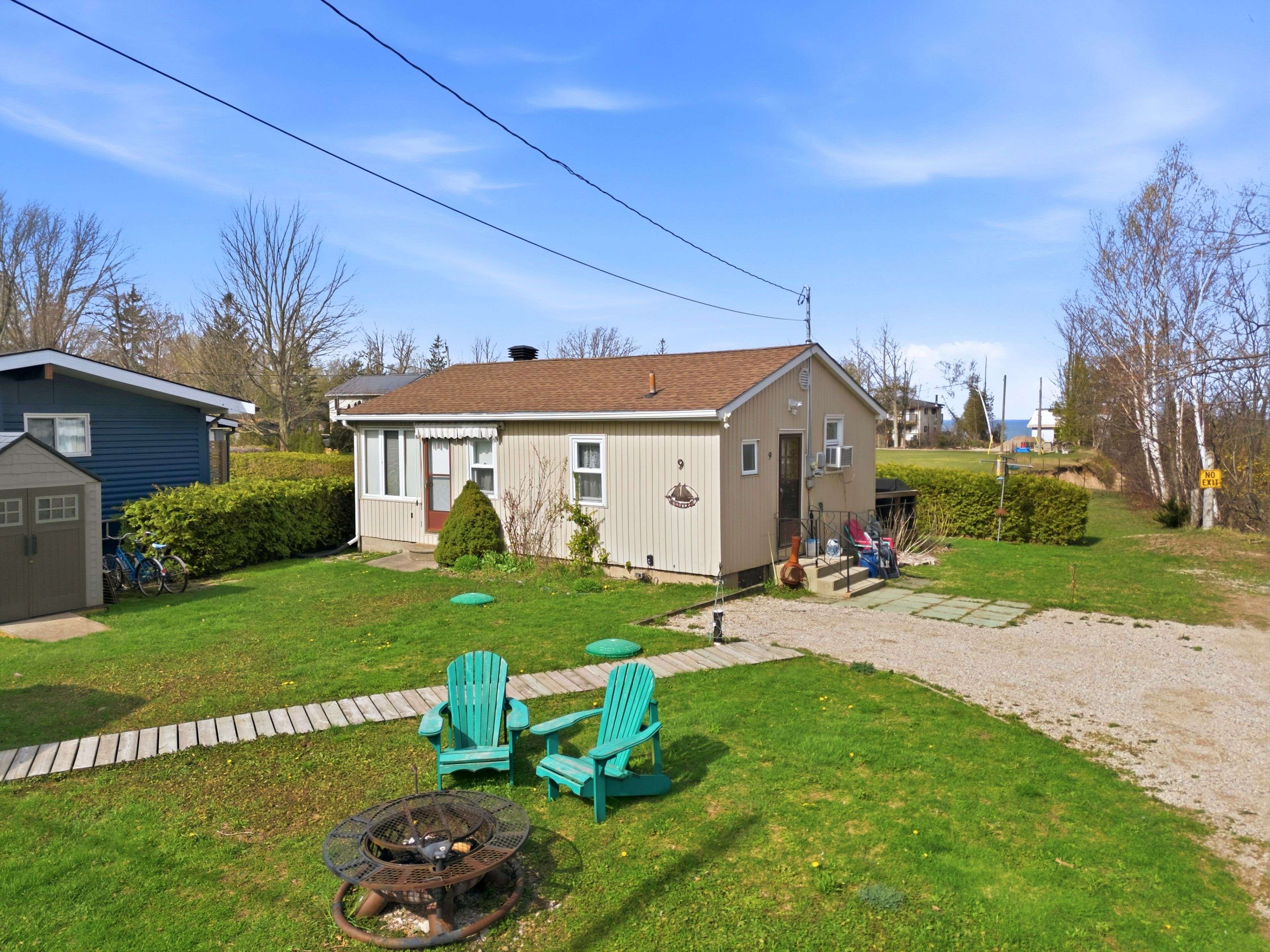 9 Ravine Park RD N, Central Huron, ON N7A 3X8