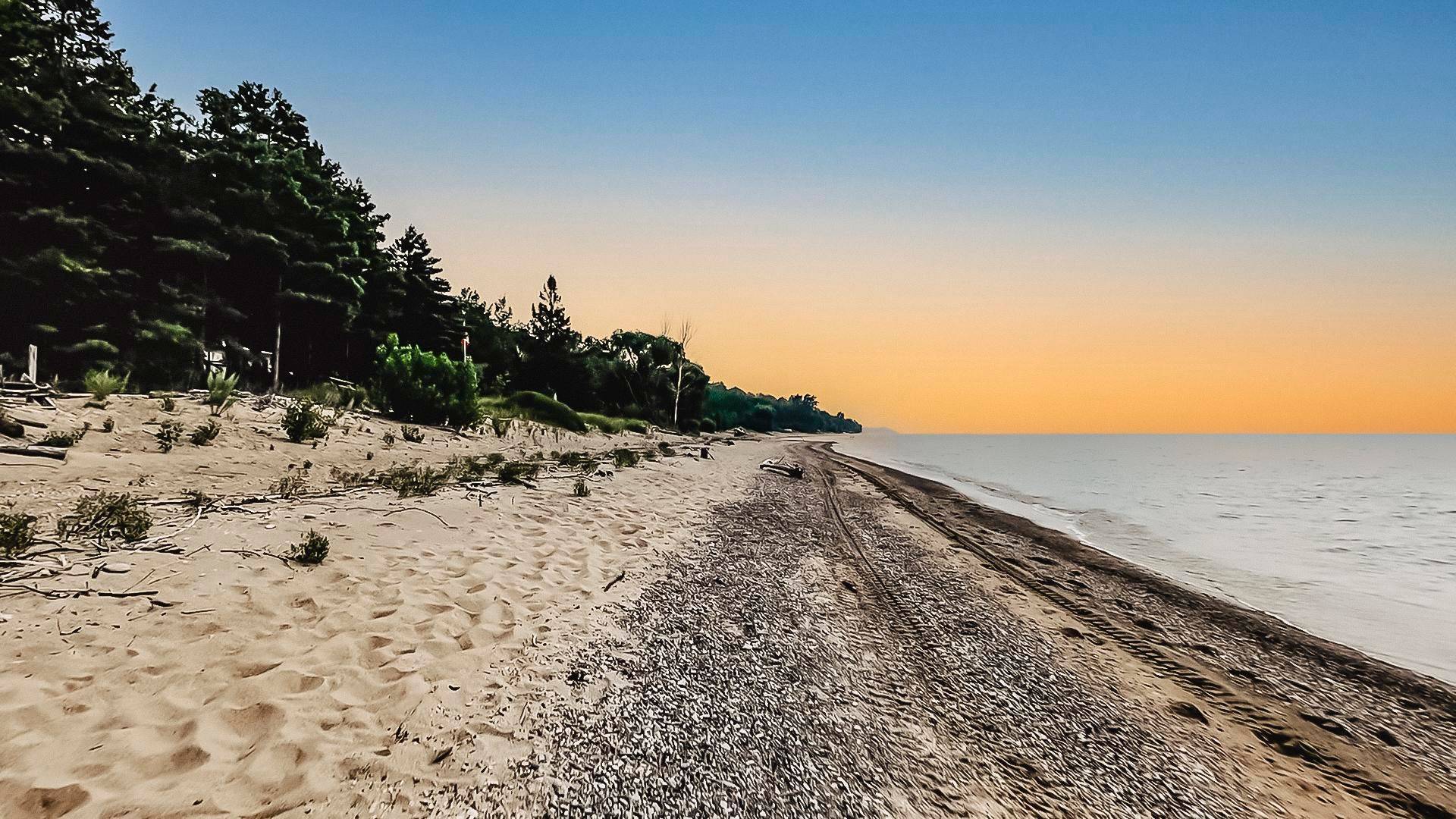 84119 Lakeview DR, Ashfield-colborne-wawanosh, ON N7A 3X9