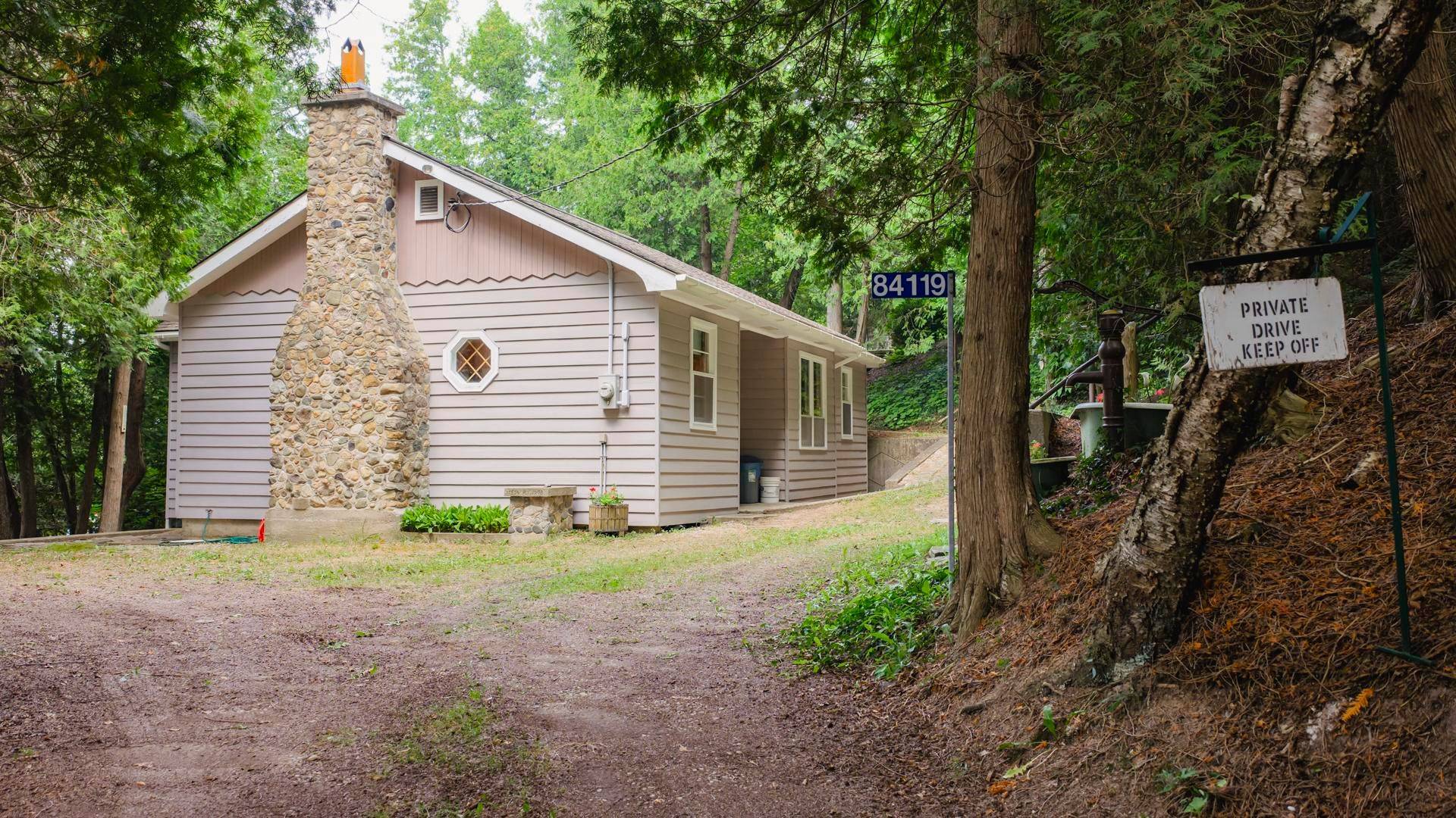 84119 Lakeview DR, Ashfield-colborne-wawanosh, ON N7A 3X9
