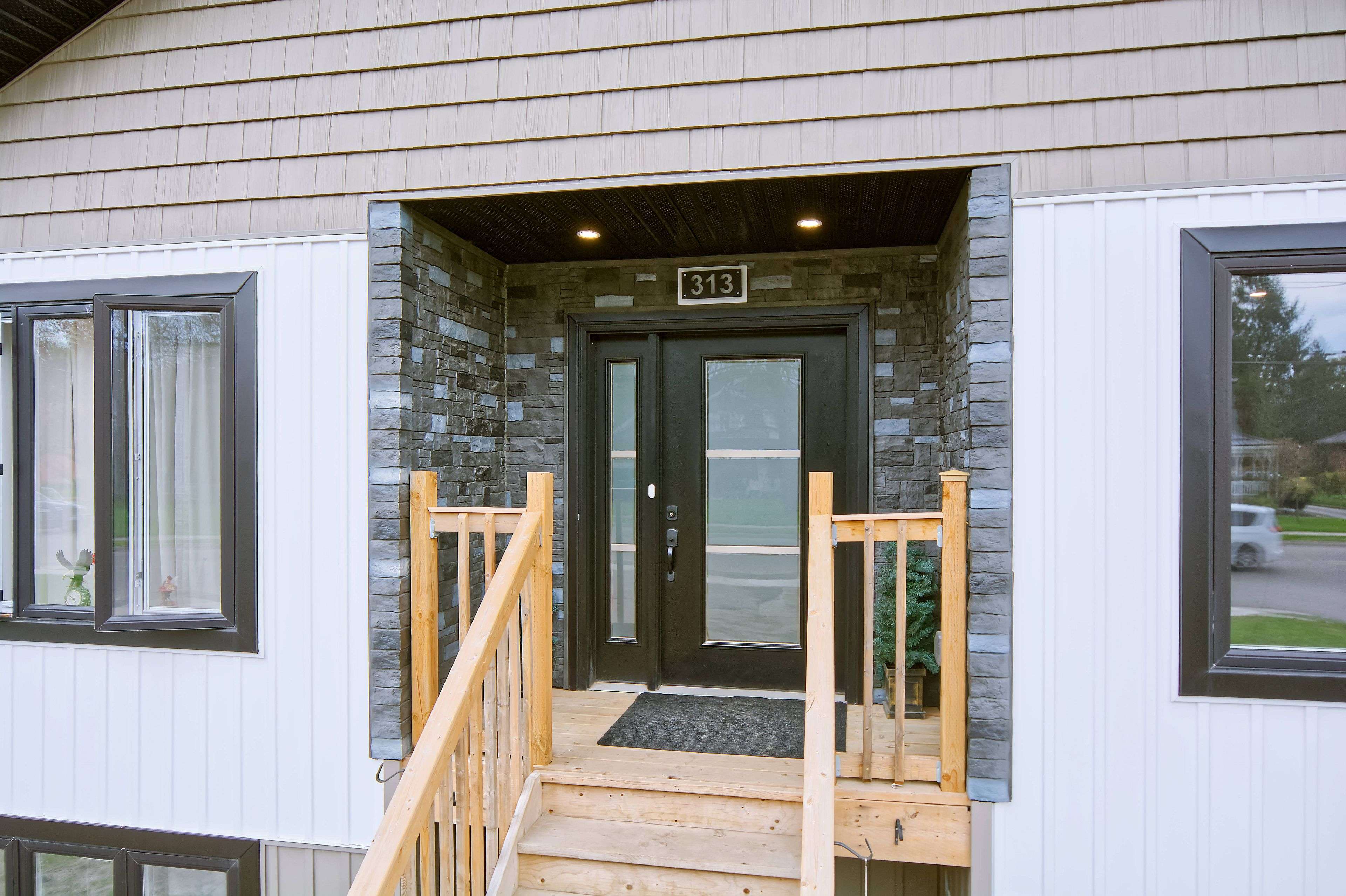 313 John ST S, Aylmer, ON N5H 2C9