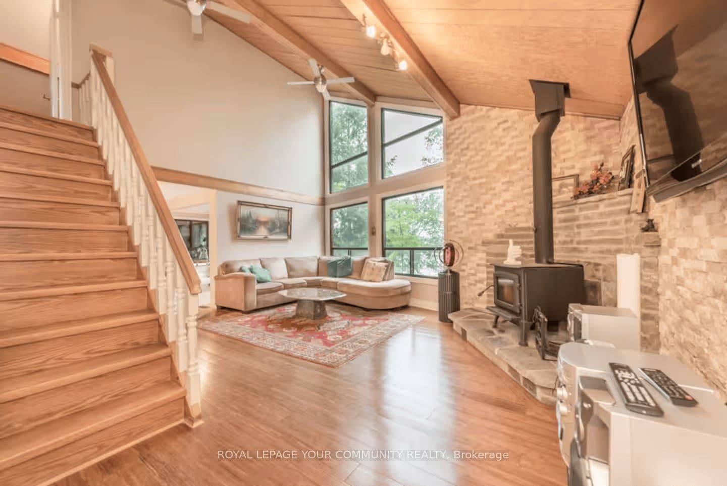 2085 Crystal Lake RD, Trent Lakes, ON K0M 2A0