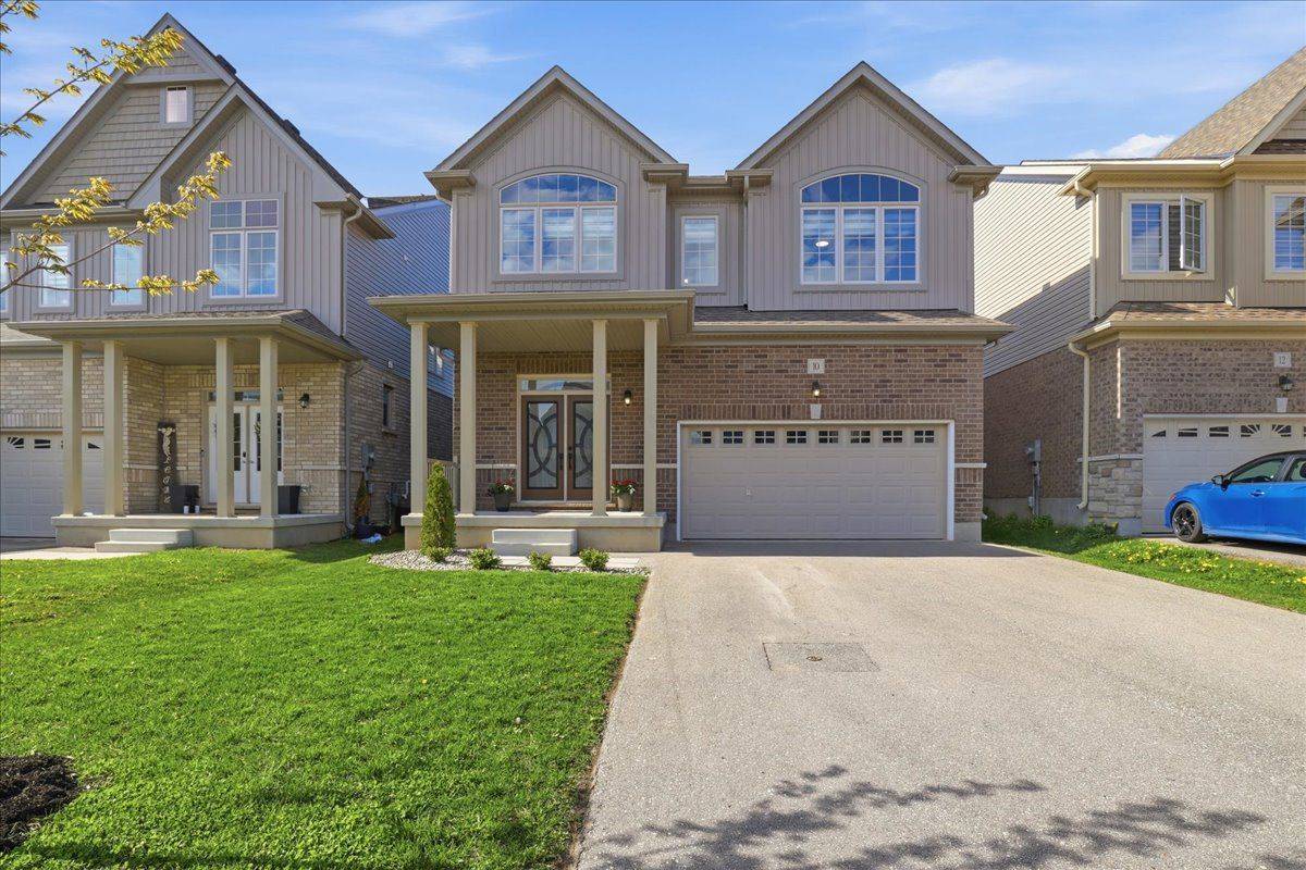 10 Gourlay Farm LN, North Dumfries, ON N0B 1E0